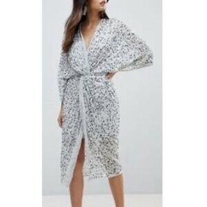 NWT ASOS DESIGN Curve Scatter Sequin Knot Front Dolman Silver Dress Size 22 Plus